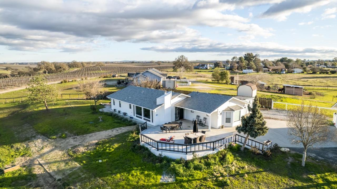 Vino View Farmhouse Villa Paso Robles Eksteriør billede